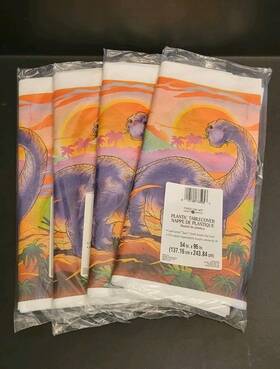 American Greetings 018100335953 New Vintage Greeting Dinosaur Party Plastic Tablecover