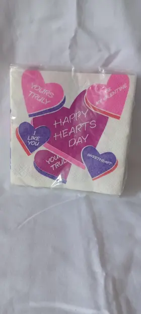 1636578 American Greetings 16 Valentines Day Heart Bev Napkins 3-ply Paper Vintage