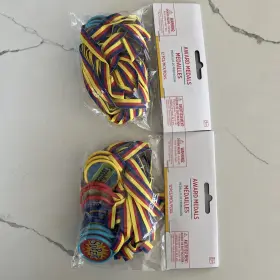 210193 Amscan Assorted Award Medals Party Supplies Multicolor One Size Two Pack 24ct