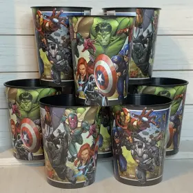 Avengers 011179597079 Hulk Iron Man Black Panther Collectible Plastic Cup Set Of 8