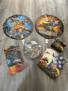 Birthday Express 707691302504 Monster Truck Jam Grave Digger Party Supplies Treat Boxes Balloons