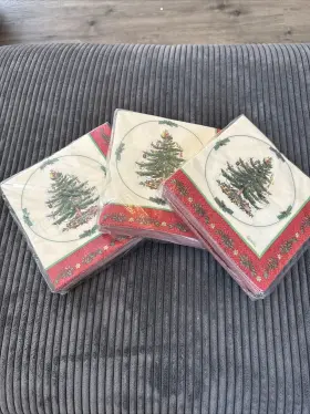 Tw70-14055 C. R. Gibson Spode Christmas Tree 3 Packages Of 40 Paper Dinner Napkins Red Border 15.75 Inch New