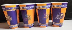 Capital Cups 013051607548 Minnesota Vikings Nfl Football Lenticular Plastic 16oz Purple N Gold Set 4