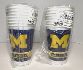 331401 Creative Converting 16x Michigan Wolverines White 20oz Plastic Cups All Sports - New