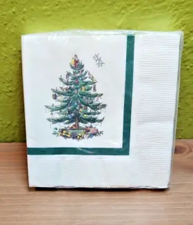 Creative Papers By C.r. Gibson 070000047763 Spode Christmas Tree - Hallmark 3-ply Beverage Napkins 16 Count New