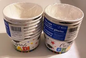 2x8ct-8.5oz Designware Amscan 430289 Treat Bowls Party Cups For Fruit Nuts Ice Cream Candy Congrats Grad