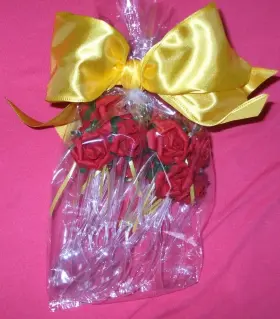 00002 Disney Princess Theme Party Bag Set New Red Rose 6 Inch Spoons Huge Maze Ribbon 12 Count