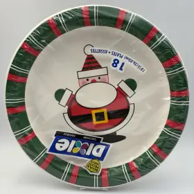 Dixie 042000881005 2004 Santa Claus Soak Proof Paper Plates 18 Count Christmas 10 1/4 Inch