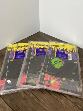 Hallmark 726528042789 3 1995 Party Express Goosebumps Paper Table Cloth Cover 54 Inch X 89 Rare
