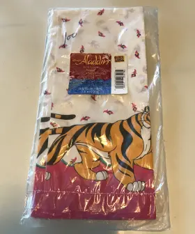 Hallmark 726528049160 Vtg Aladdin Paper Table Cover Pink 54 Inch X89 Rajah Jasmine Disney