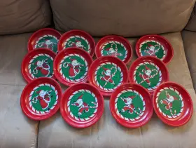 060365 Ingrid Nutshell Designs Santa Claus Plastic 6.5 Inch Tray Plate Christmas Treat Cookie Candy Dish Lot Of 12