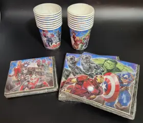 13936247 Marvel Comics The Avengers Cups And Napkins Party Supplies 64 Pcs