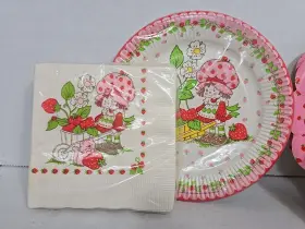 Party 300714774595 Strawberry Shortcake Vintage Napkins And Plates 1 Unopened Of Each Some Opened