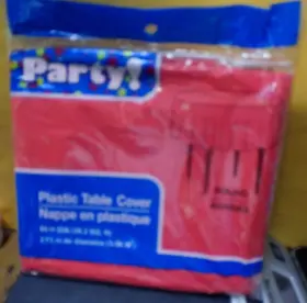 315410-2302 Party 7 Round Plastic Red Tablecover - 84 Inch Diameter 38.2 Sq Ft