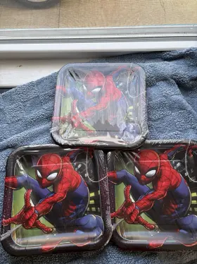 551860 Party 3 Pks Spider-man Webbed Wonder Large Paper Plates 8 In Each Pack