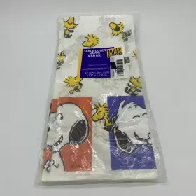 Party Express 726528004886 Snoopy Charlie Brown Paper Table Cover Tablecloth 54 Inch X 89.25 1994 Vtg Nos