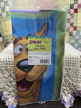 Party Express 726528150279 Scooby Doo Plastic Table Cover 54 Inch X 102 New In Package Hallmark