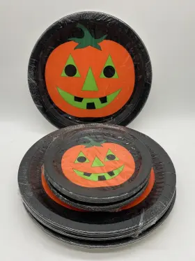 Party House 047415102073 Lot Vintage Halloween Paper Plates 32 Dessert And Dinner 1983 New Sealed