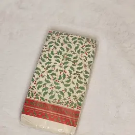 Party House 047415330315 Vtg Holly Dinner Napkins 12 Count 3 Ply Paper Merry Christmas Nos