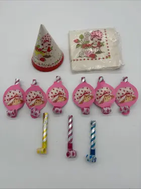 Party Maid 018100010485 Vintage 1980s Strawberry Shortcake Birthday Hats Napkins And Blowouts Used