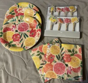 Hvd0683 Pier 1 One Party Decoration Fruity Floral Plates Napkins And Picks