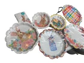 Pioneer Woman 011179576135 7 Easter Bunny Spring Flower Timeless Floral Etc. Paper Plate Lot