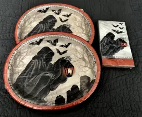 Place & Time 400200356899 New And Halloween/reaper 16 X 12.5 Inch Plates 15.71 Guest Napkins