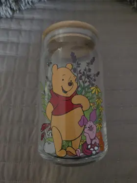 Wtp824qp Silver Buffalo Vintage Style Winnie The Pooh Floral With Mushrooms
