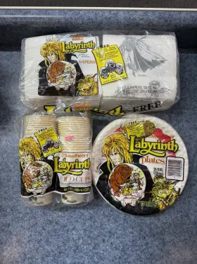 Sweetheart 041210805955 New Vintage Labyrinth Party Plates 1986 David Bowie Henson Napkins Cups Set