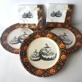10947 Target 5x Halloween Paper Plates Napkins Jack Oft Lantern Pumpkin Dinner Luncheon Nip