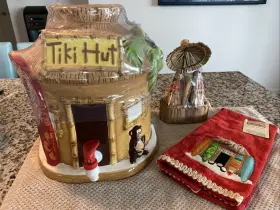 Target 656977001764 Tiki Hut Ceramic Beverage Dispenser Salt And Pepper Set Towel From New