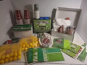 The End Zone 841409120278 New Football Party Pack Game Time Touchdown Paper... See Description