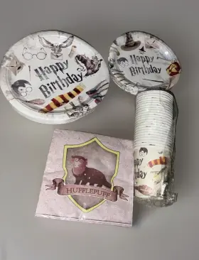 B0d3fgl5cp Tonyta Party Harry Potter Pack 96 Pc Set 24 Cups Plates &cake Plate Napkins New
