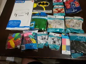 Unique 011179208739 Batman Dc Party Tablecover 84 Inch X 54 And White 108 Balloons Candles Z1