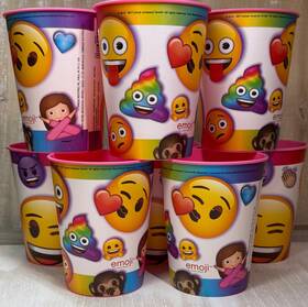 Unique 011179509478 8 - Emoji 16oz Plastic Party Cup Cups Collectible Souvenirs Reusable Rare