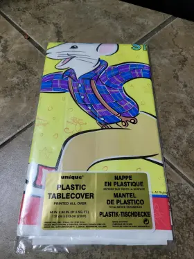 10443 Unique 1999 Stuart Little Vintage Movie Plastic Tablecover Tablecloth New Sealed