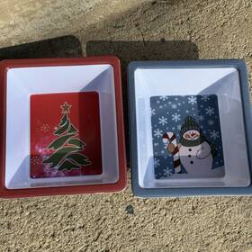 Veil Entertainment 21740-tree 2 Square Christmas Holiday Dishes 6 Inch Plastic Serving Dish Kitchen