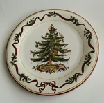 New 16 Spode Paper Dinner Plates Coated Ribbon And Holly Design 2024 Cambodia. Price: $20.00.