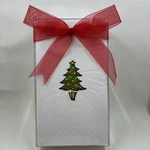 Cr Gibson Christmas Tree 40 3-PLY Napkins Guest Towels Gift Box 2006 12 15 In. New. Price: $12.71.