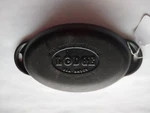 Lodge Hmsov 8" Oval Single Mini Server Cast Iron Usa Used. Price: $20.00.
