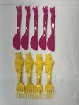 Disney Winnie The Pooh Plastic 9 Pieces Forks And Spreaders Diamond Piglet Used. Price: $9.95.