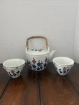 Japanese Floral Ginger Root Tea Set Infuser & 4 Cups Used. Price: $15.00.