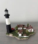 Harbour Lights Signature Series 1998 Tybee Island Georgia Lighthouse #423 New. Price: $50.00.
