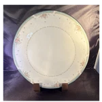 Noritake Greenbrier 4101 Porcelain Dinner Plate Floral Pattern Round Used. Price: $18.00.