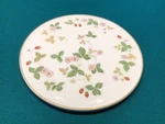Wedgewood "wild Strawberry" Hot Plate/trivet With Cork- 7.5" Used. Price: $25.00.