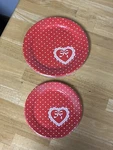 Vtg Valentine Paper Plate American Greetings Heart Red Dinner 9" & Dessert 7 New. Price: $12.99.