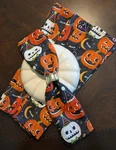 6 Cynthia Rowley Halloween Napkins Pumpkin Cloth Fabric Dining 18X18 Curious Pre-owned. Price: $19.00.