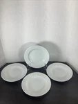 Set Of 4 Williams Sonoma Essential White Dinnerware 7.25 Side/dessert Plates New. Price: $25.00.