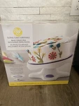 Wilton Tilt-n-turn Ultra Cake Turntable Decorating Stand #307-121 Used. Price: $45.00.