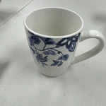 Royal Norfolk Greenbrier International Blue Floral Coffee Tea Cups Set 4 Mugs New. Price: $22.97.